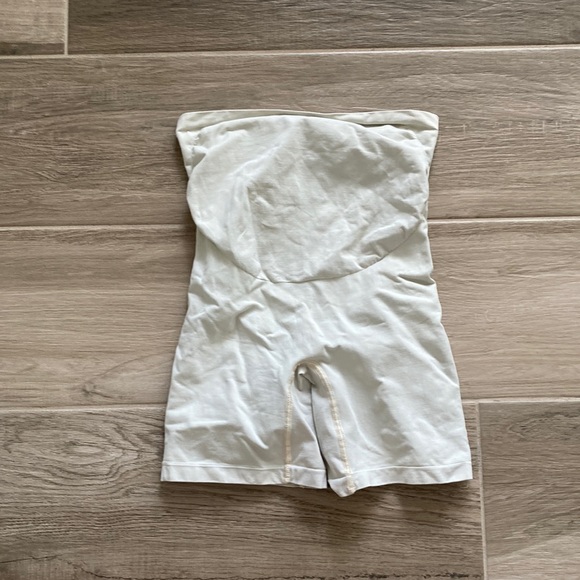 Belly Bandit S Thigh Disguise shaper shapewear shorts - Picture 1 of 3